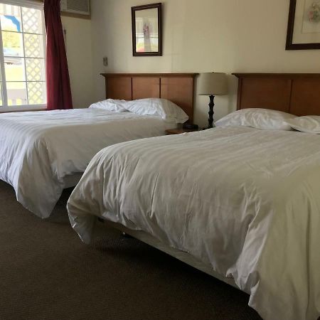 Hopewell Rocks Motel & Country Inn 호프웰 케이프 외부 사진