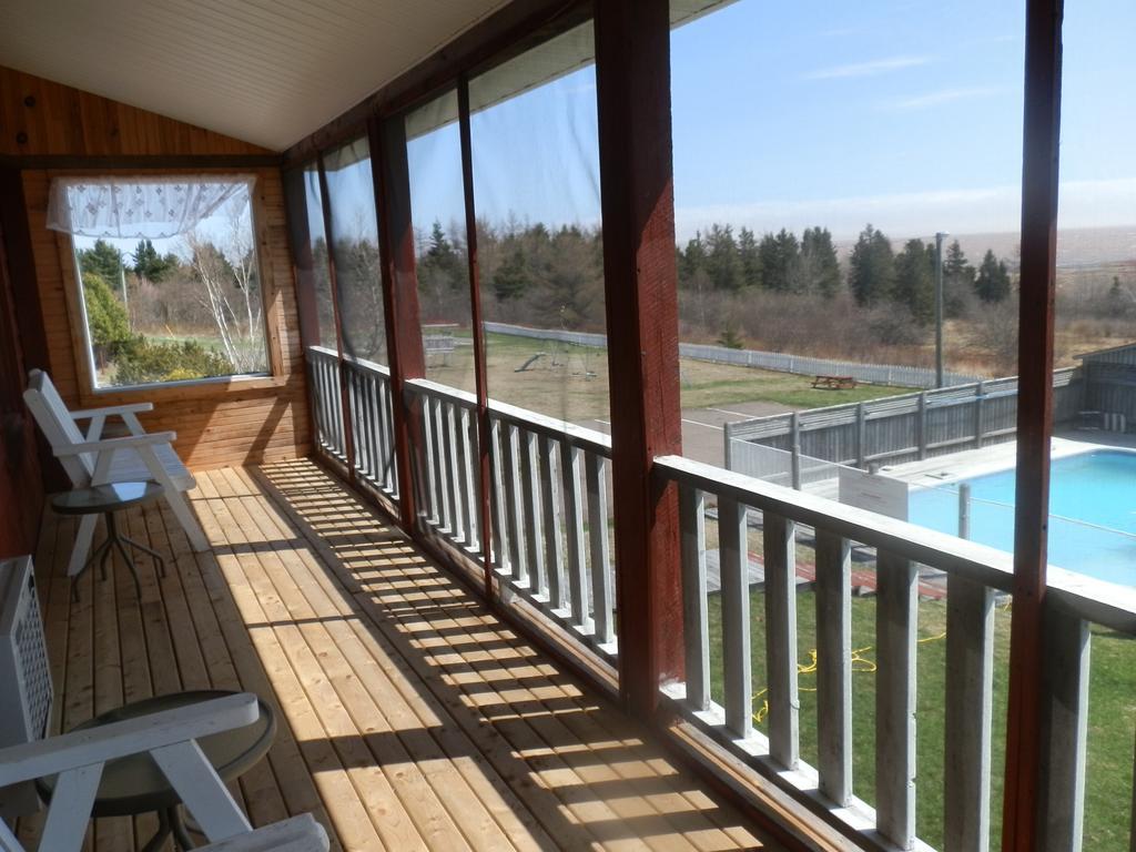 Hopewell Rocks Motel & Country Inn 호프웰 케이프 외부 사진