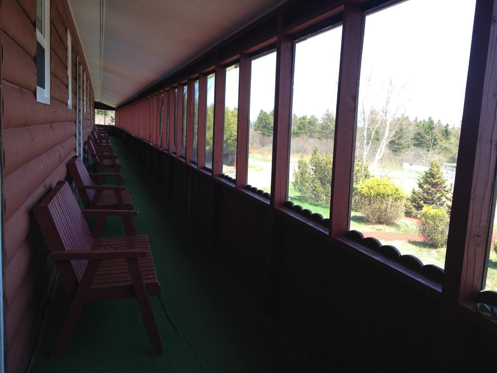 Hopewell Rocks Motel & Country Inn 호프웰 케이프 외부 사진