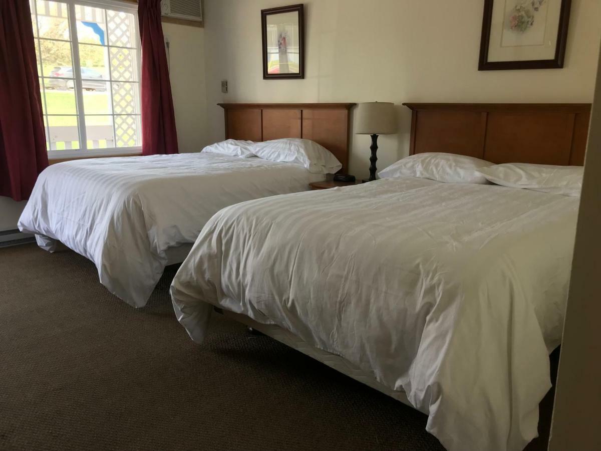 Hopewell Rocks Motel & Country Inn 호프웰 케이프 외부 사진