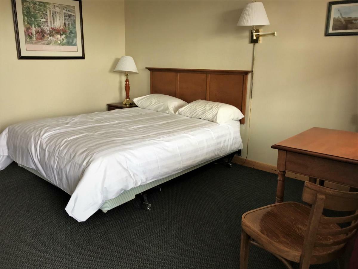 Hopewell Rocks Motel & Country Inn 호프웰 케이프 외부 사진